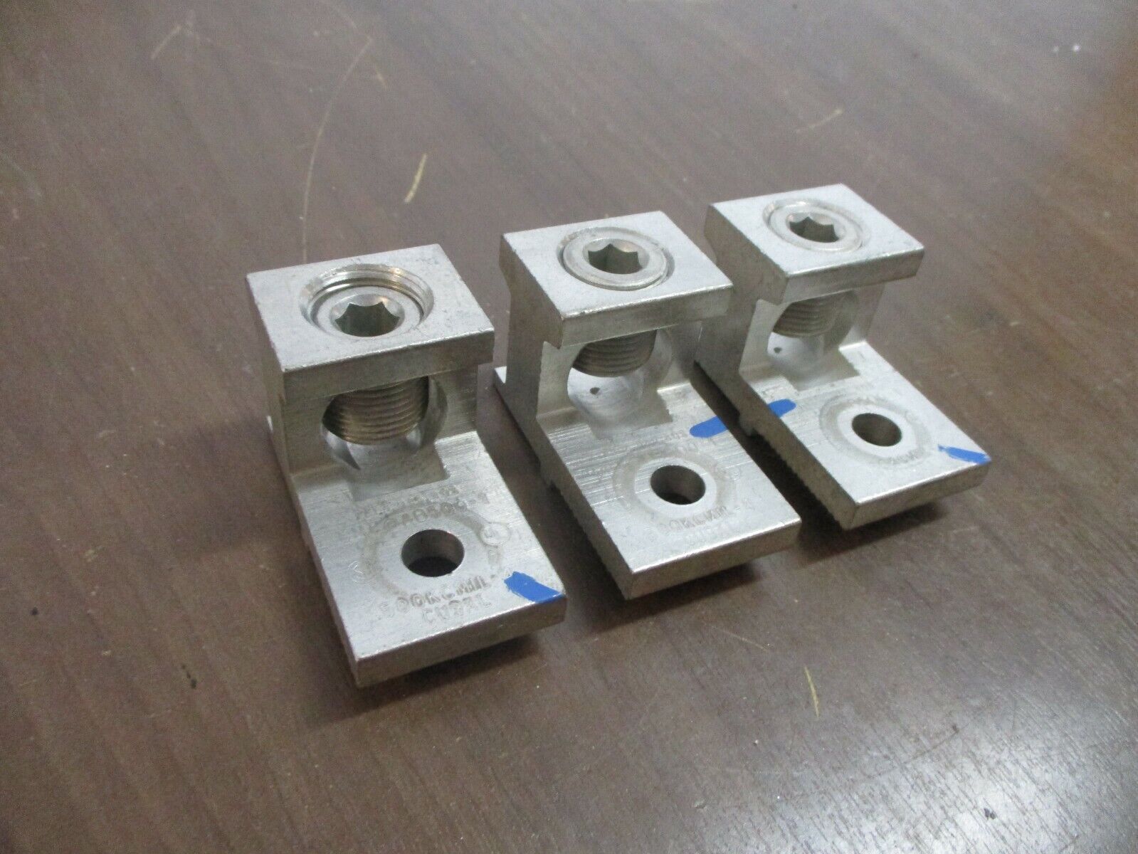 CMC Mechanical Lug AB500-1 500KCMIL-4 *Lot of 3* Used