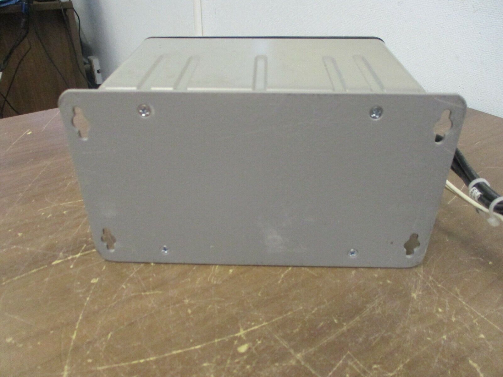 Liebert AccuVar Surge Suppression System ACV120Y200RKE 120/208V 3Ph 4W+G Used