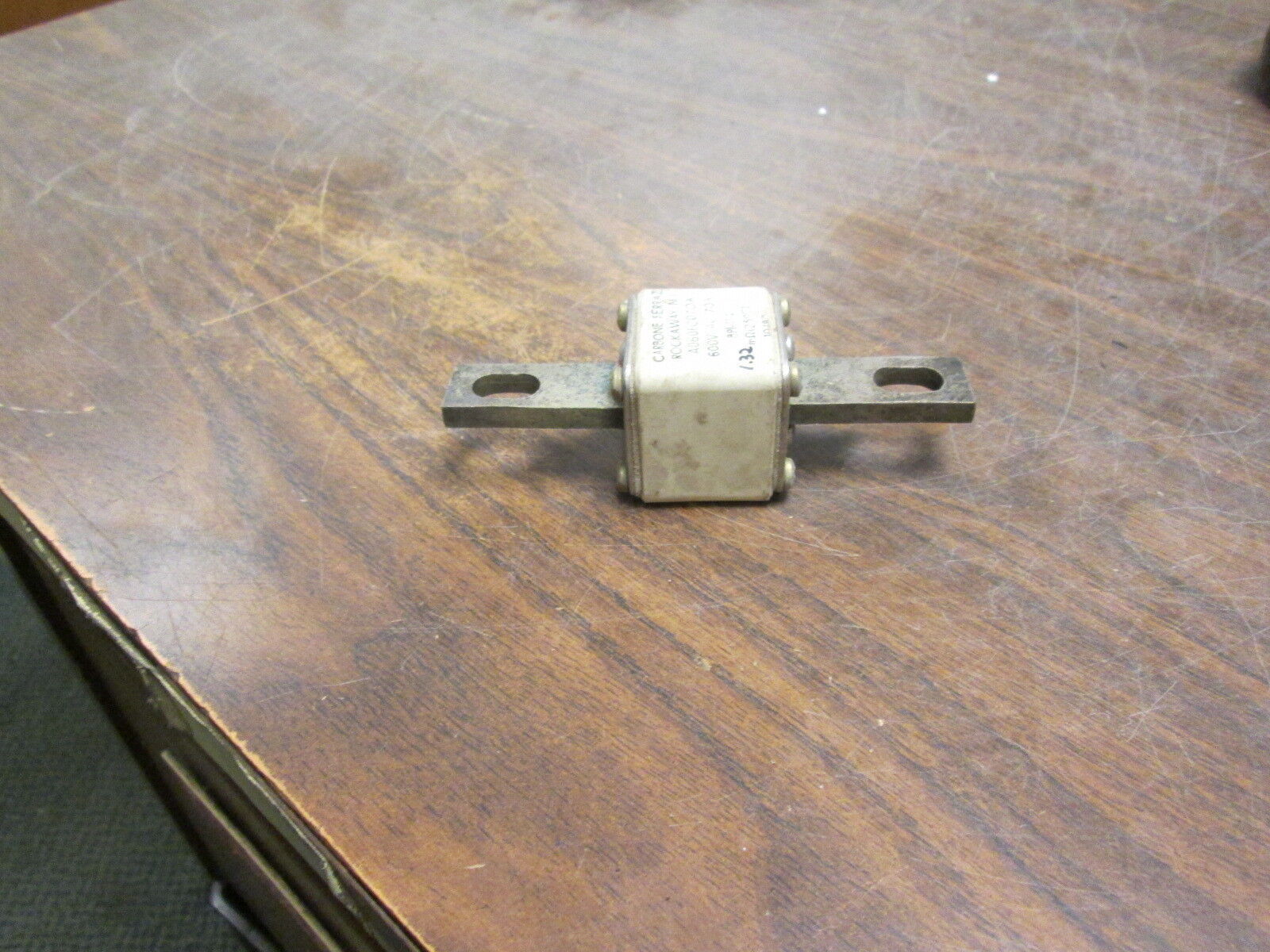 Carbone Ferraz Fuse A060FC070A 70A 600V Used