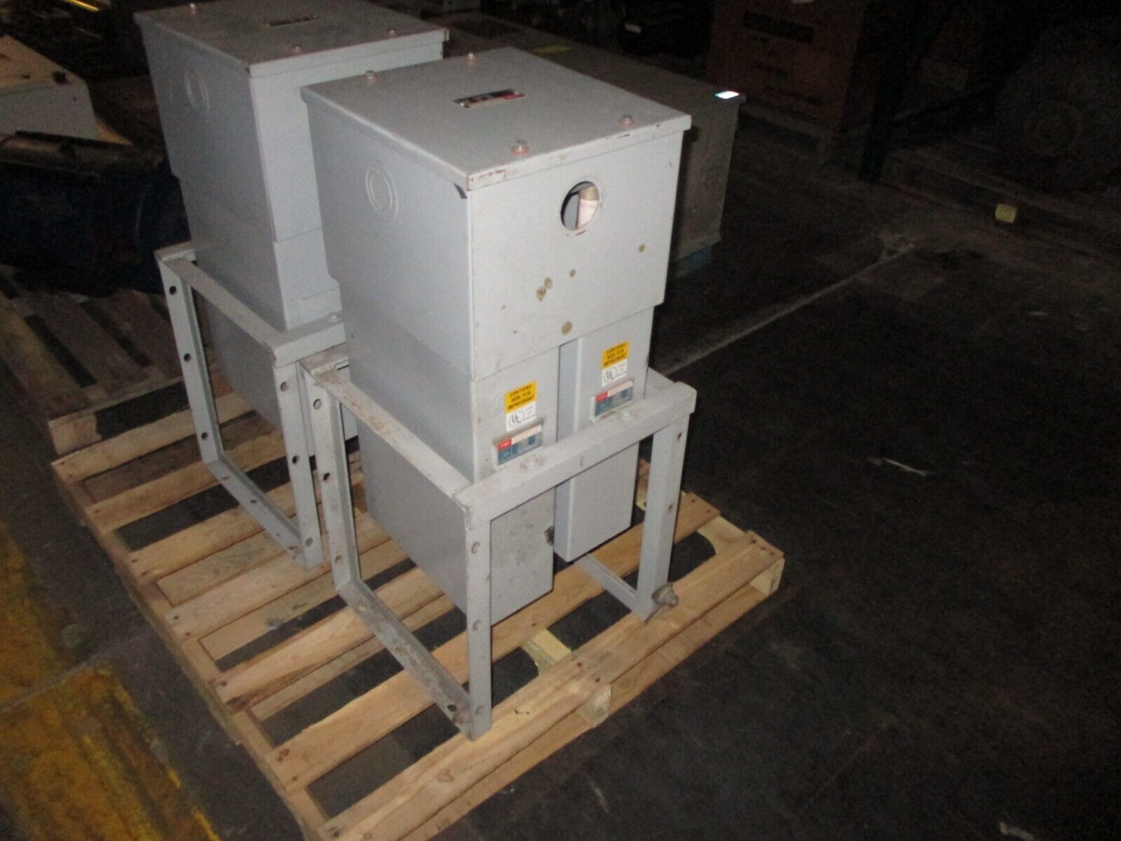 FPE Cornell Dubilier Capacitor Bank ICC2045D33 45kVAR 240V 3Ph 60Hz Used