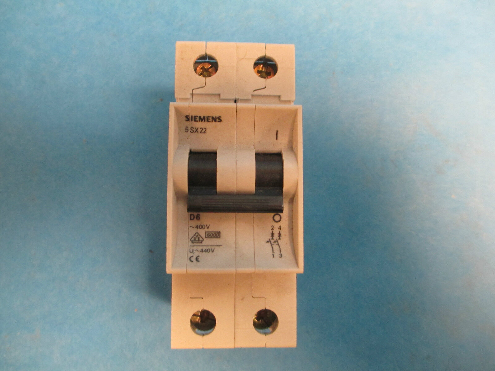 Siemens Circuit Breaker 5SX22 D6, 2P 6A 400/440V