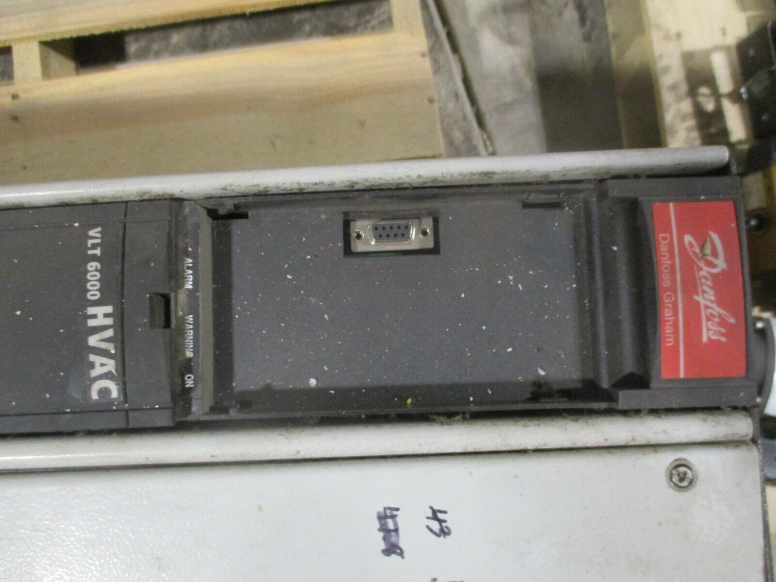Danfoss VLT 6000 AC Drive 176F7162 250HP 3Ph *No Keypad* Used