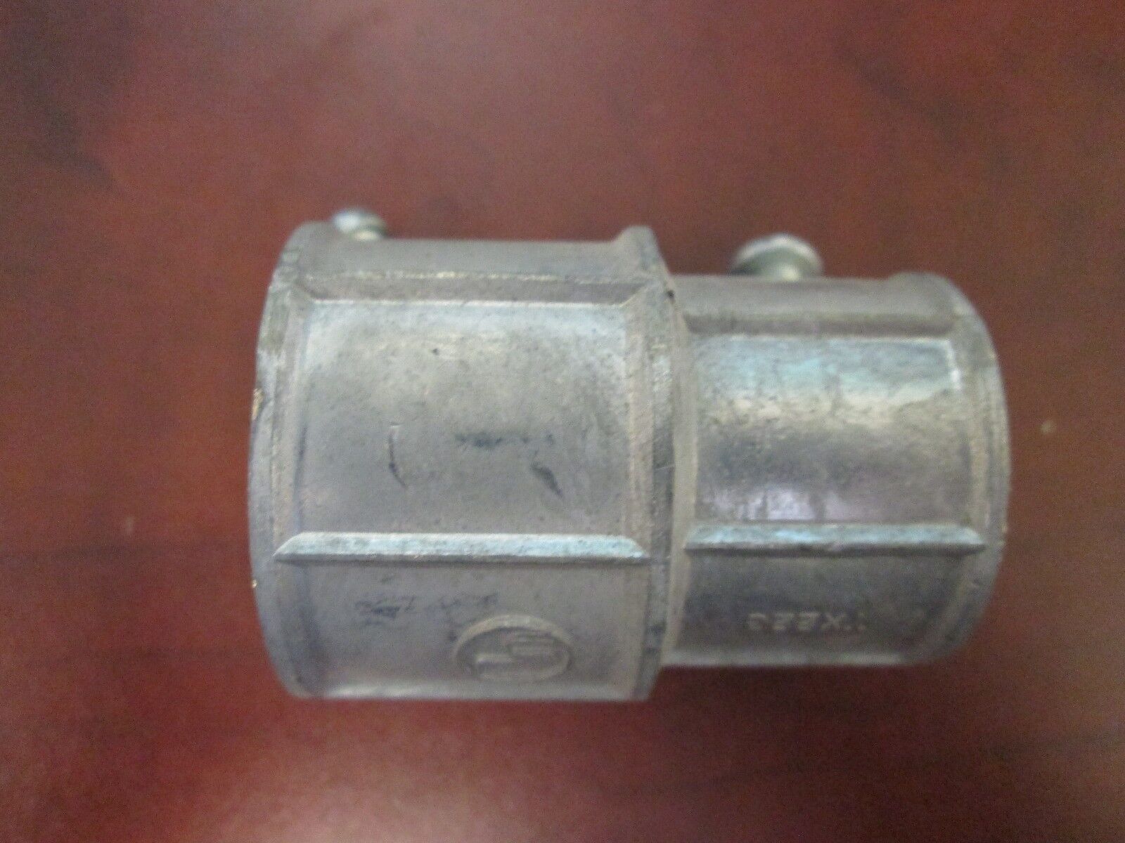 Steel City Flexible Conduit Set Screw Coupling TX223 Size 1" *Lot of 32* New
