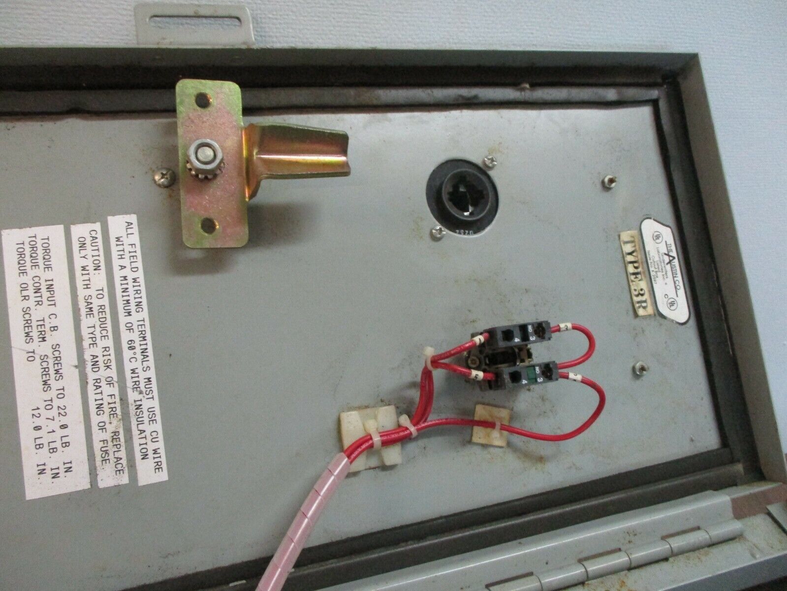 ABB 3R Breaker Combination A16-30-10 120V Coil Trip: 13-19A Used