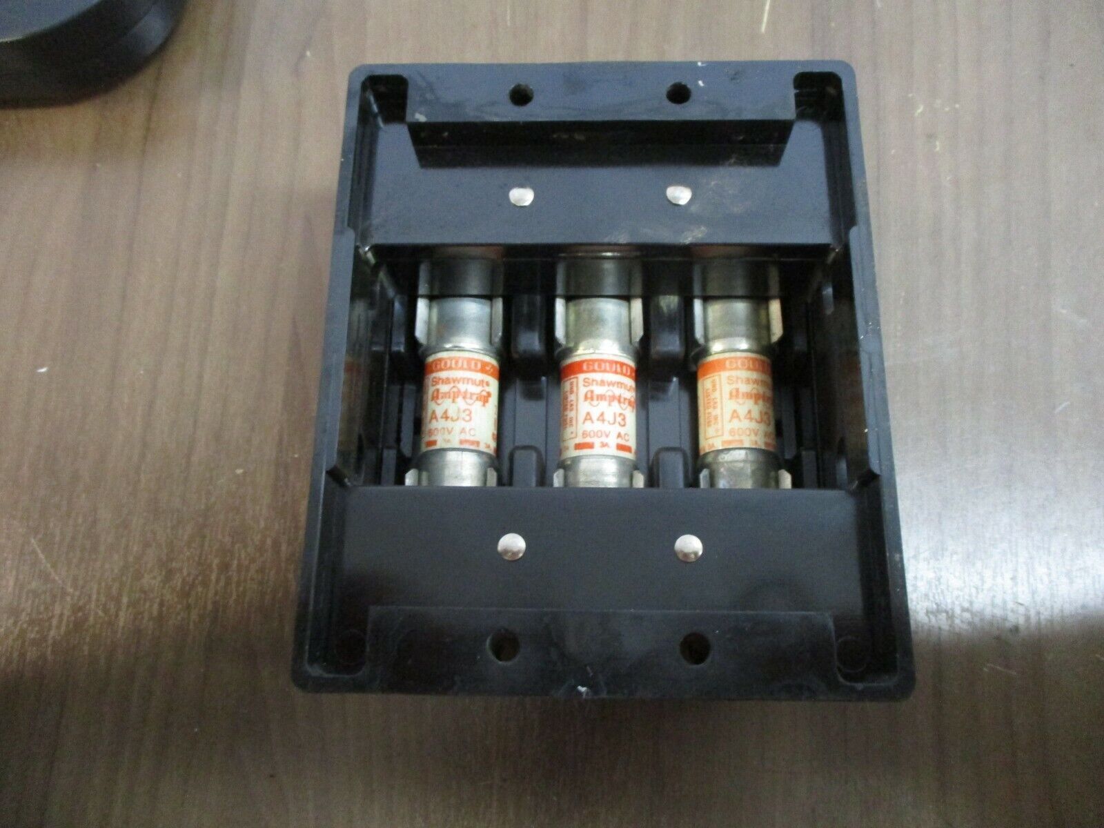 USD Pullout Switch w/ Fuses 15149 3 Pole 30A 600V J Fuse 3A Fuses Used