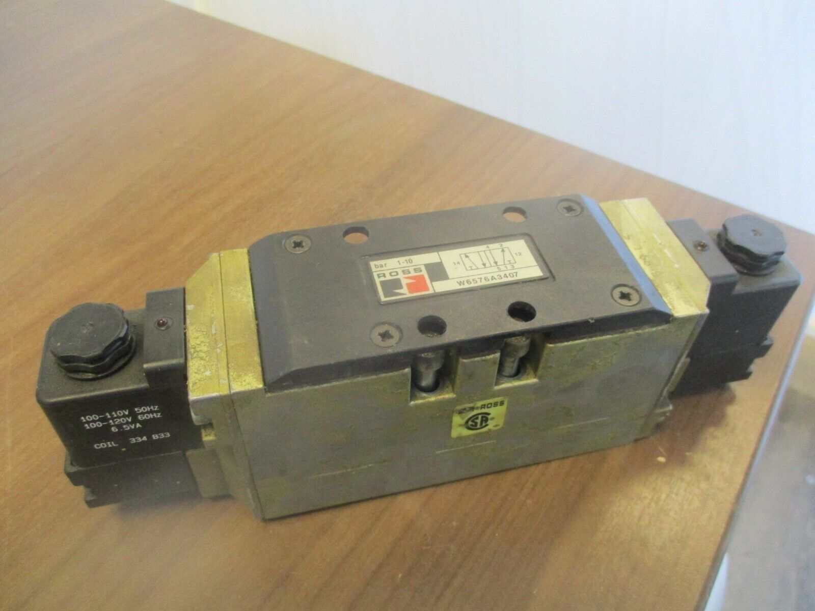 Ross Solenoid Valve W6576A3407 1-10 bar Used