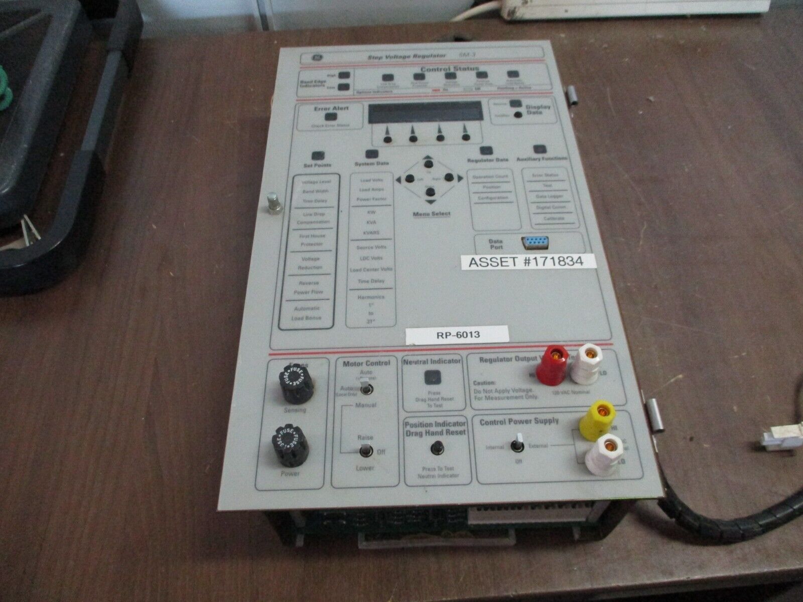 GE Step Voltage Regulator SM-3 F/W: P3.00 Used