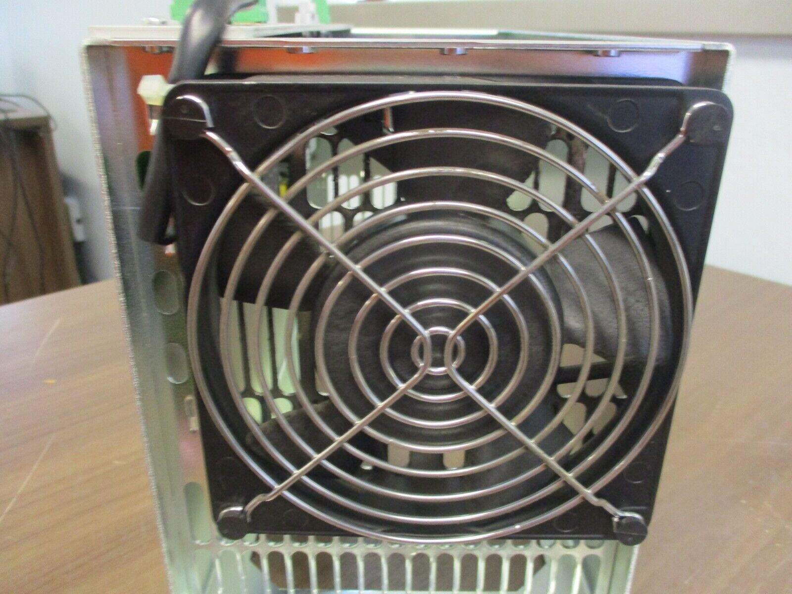 Hetronik PLC Rack w/ Power Supply HC300-HN-480-115 Ver. A.1 - 2.03 Card:193.0051