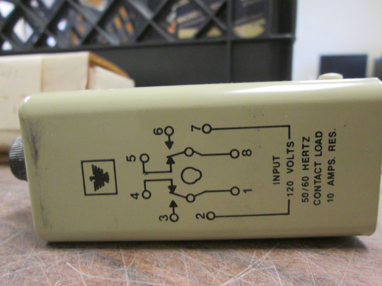 Eagle Signal Time Delay Relay CG913A3 120V AC Plug-In Surface TG New Surplus