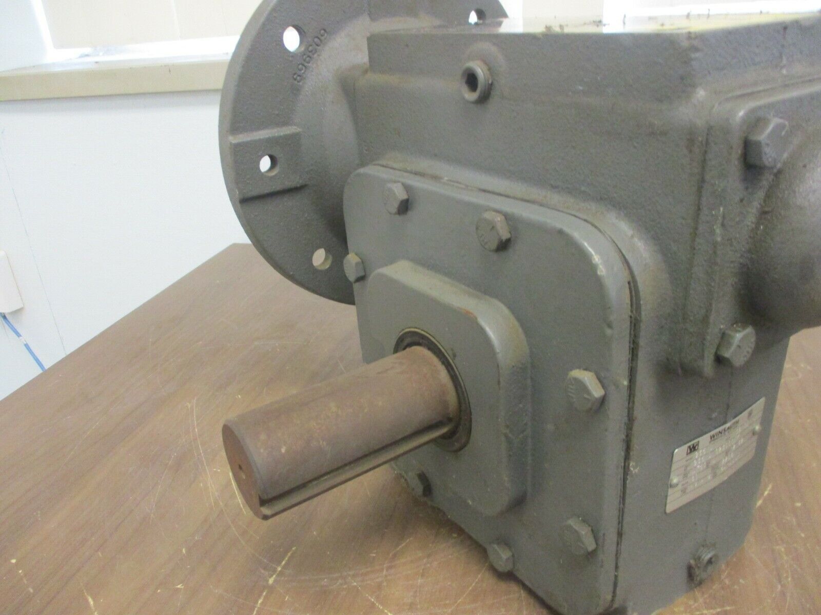 Winsmith 935MDN Reducer 935MDNS23000EK Ratio 30:1 2.62HP In 2206Lb-In Torq Out