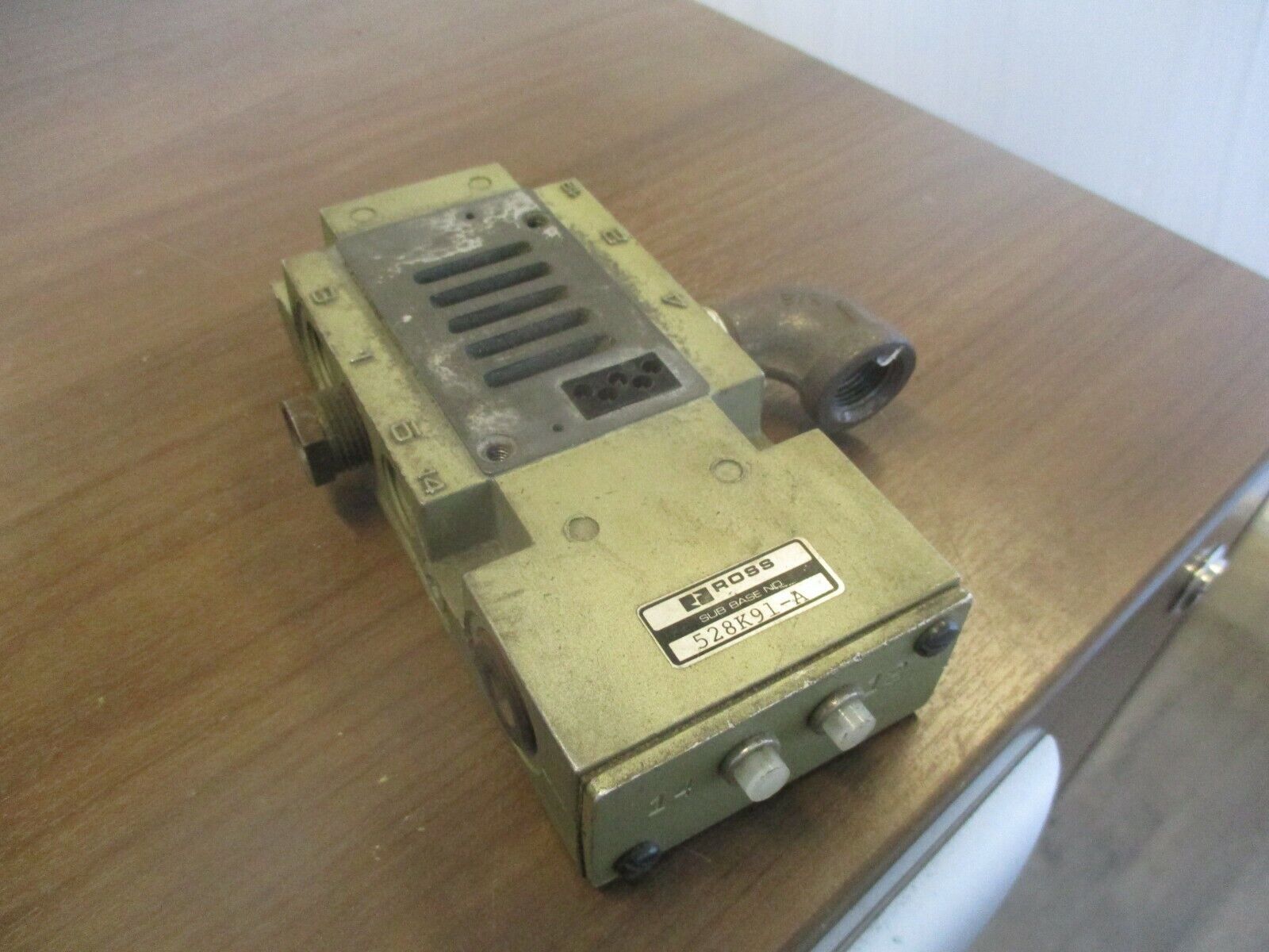 Ross Sub Base 528K91-A Used