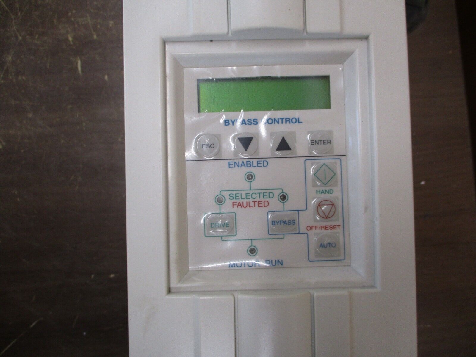 ABB ACH550 AC Drive w/ Bypass ACH550-VCR-06A9-4+F267 3HP 3Ph w/ Keypad Used