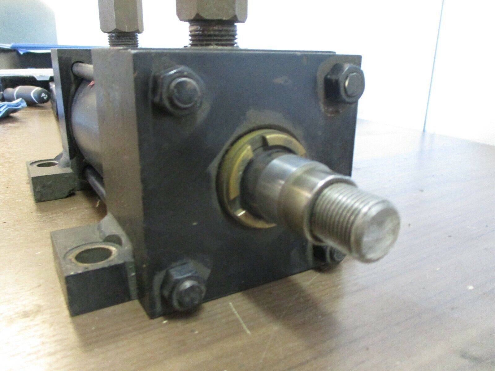 RWC Air Cylinder 8902-01-103 250PSI Used