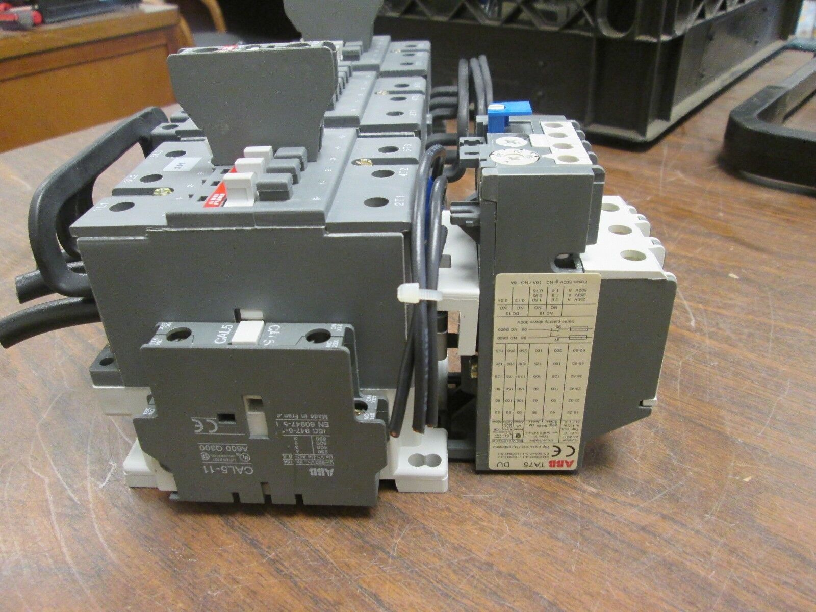 ABB Starter A75-30/A50-30 110/120V Coil 100A Overload: TA75 DU New Takeout