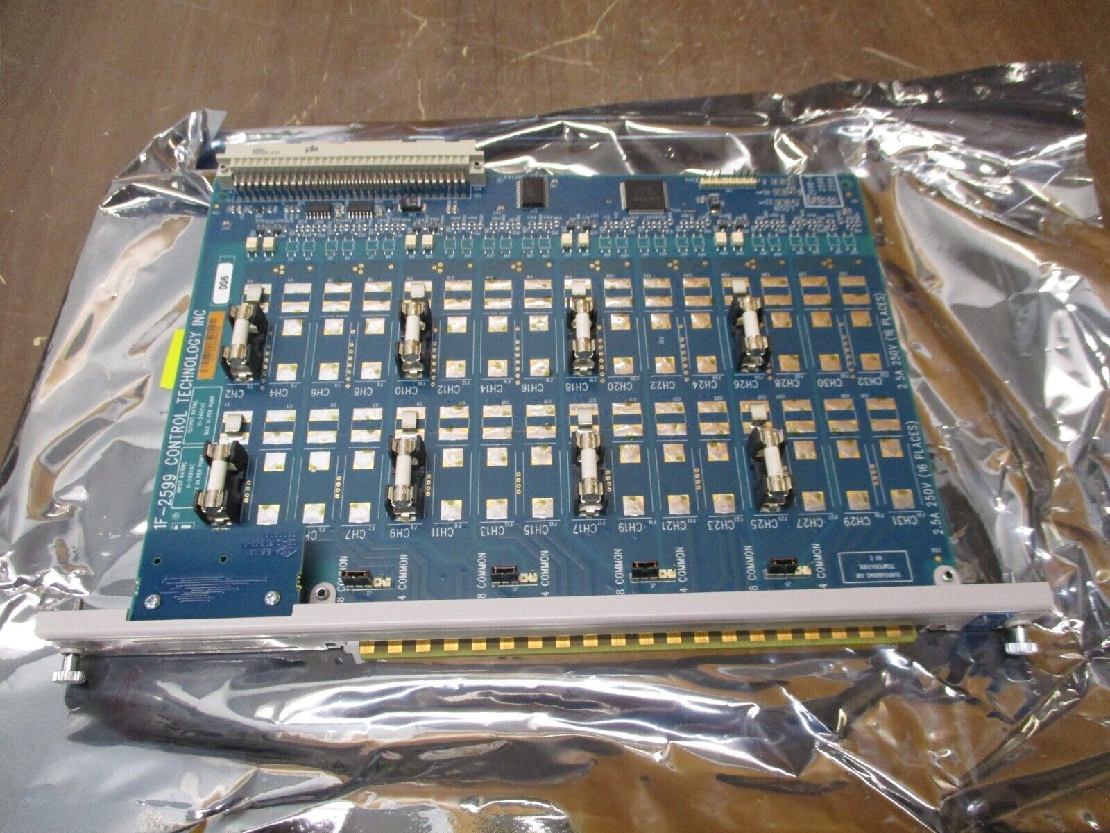 Control Technology AC Output Module 2598-8 8PT Rev. 006 New Surplus
