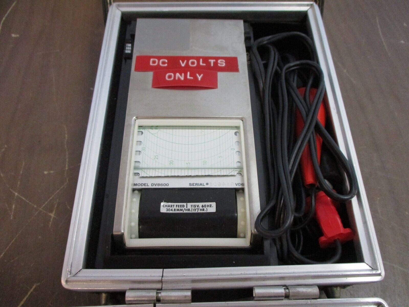 Amprobe Ammeter Chart Recorder DV8600 *Rusted Lock* Used