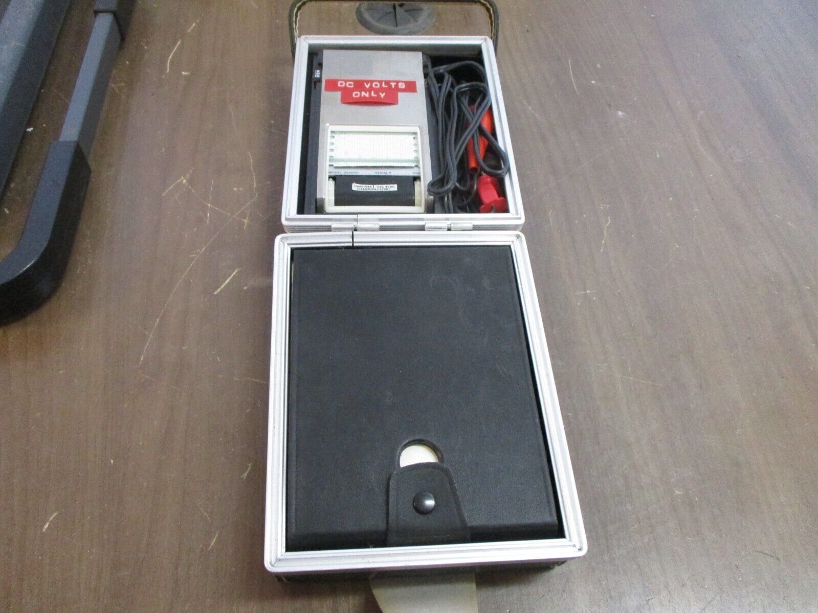 Amprobe Ammeter Chart Recorder DV8600 *Rusted Lock* Used