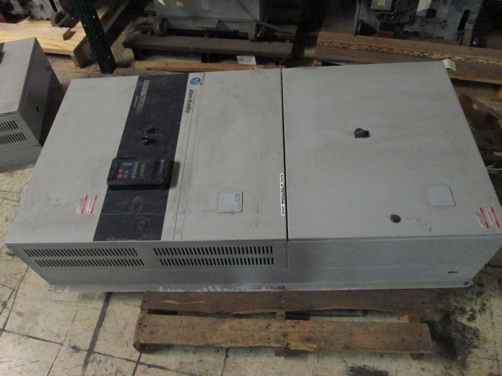 Allen-Bradley 1336 Plus II AC Drive w/ Bypass 1336F-B040-AX-EN-L6 40HP Used