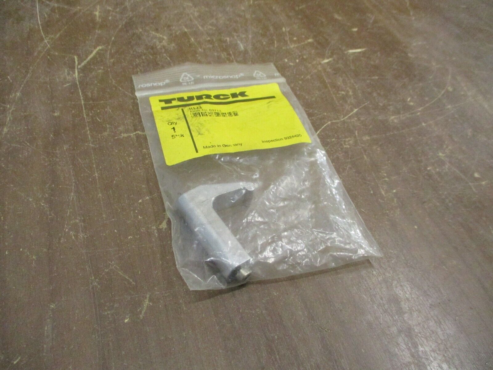 Turck Sensor Bracket KLi3 New Surplus