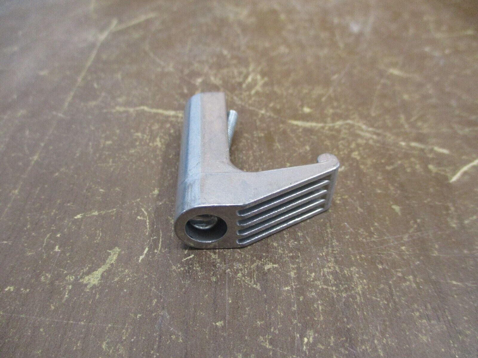 Turck Sensor Bracket KLi3 New Surplus