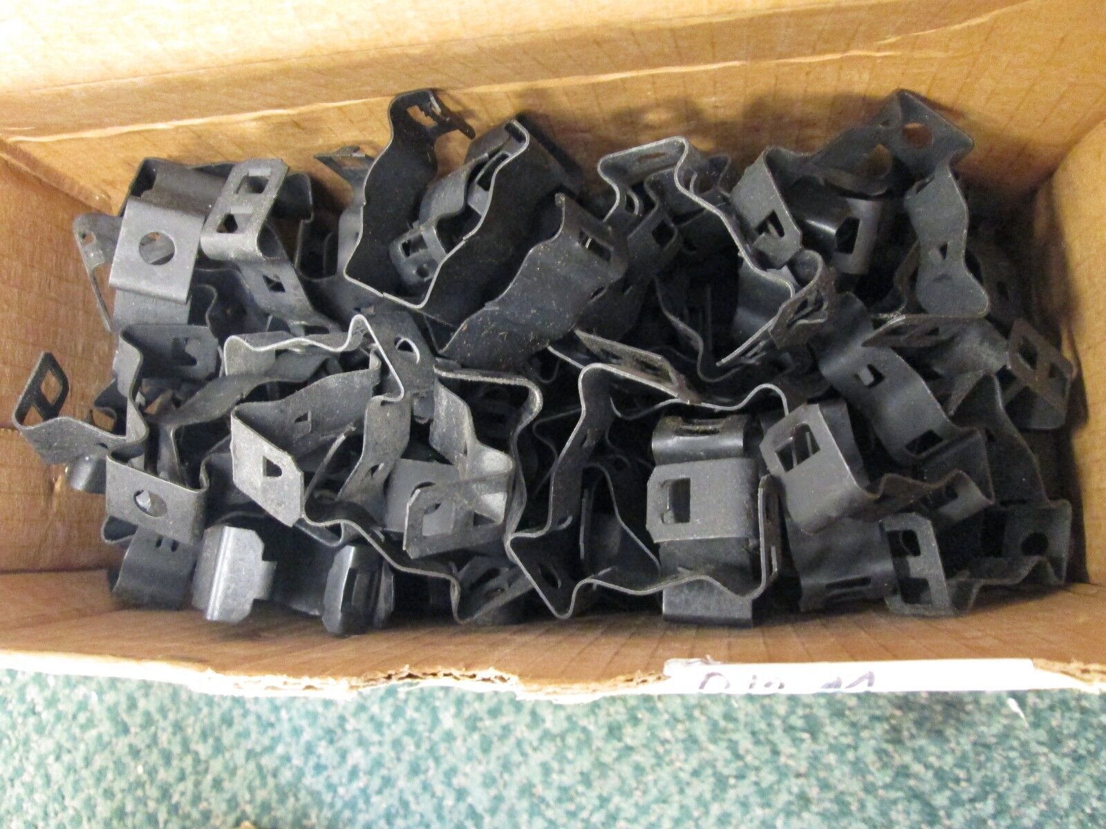 Misc Brands Combination Conduit Clip 1/2" or 3/4" Conduit *Approx 150*