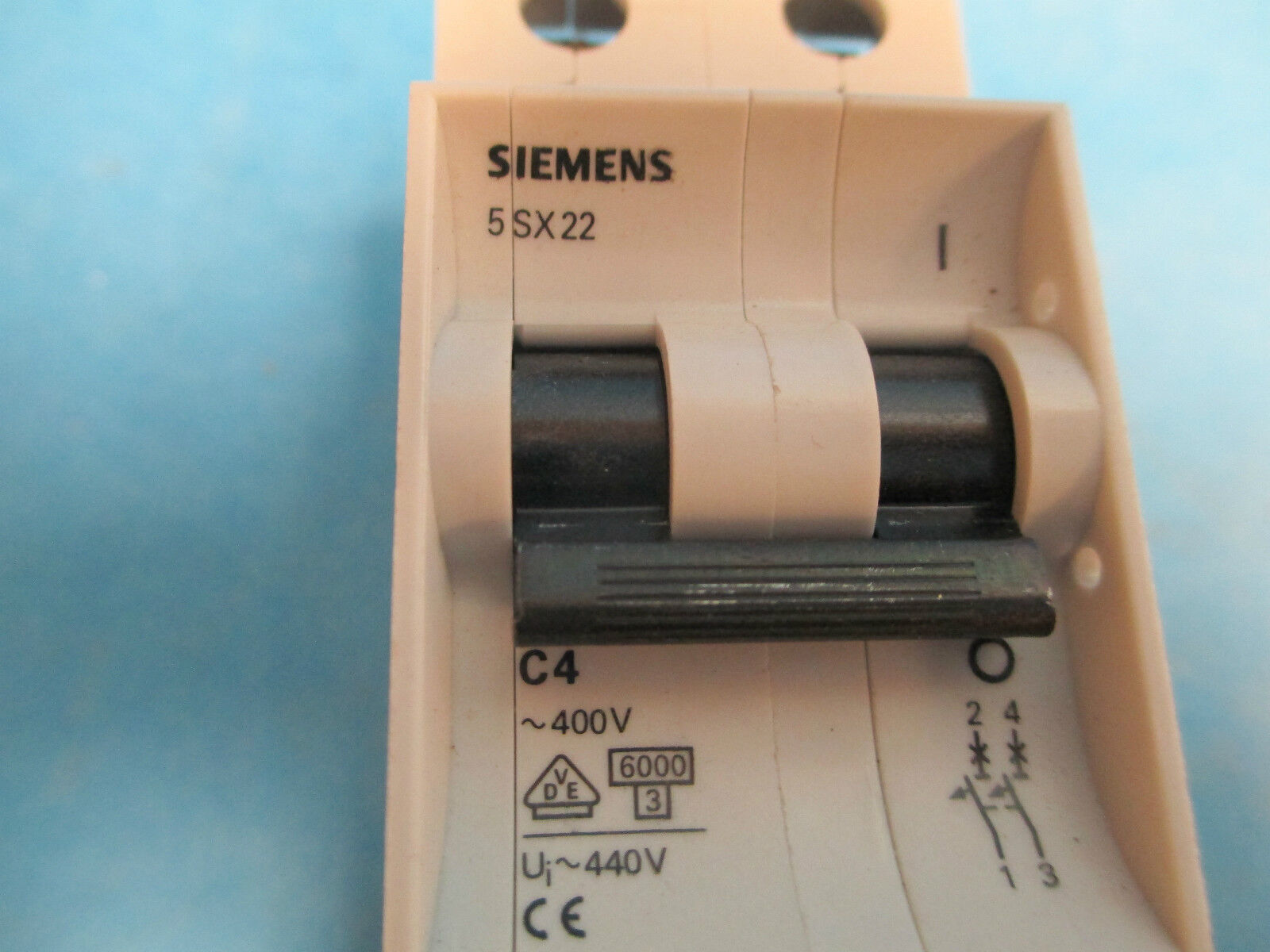 Siemens Circuit Breaker 5SX22 C4, 2P 4A 400/440V Used