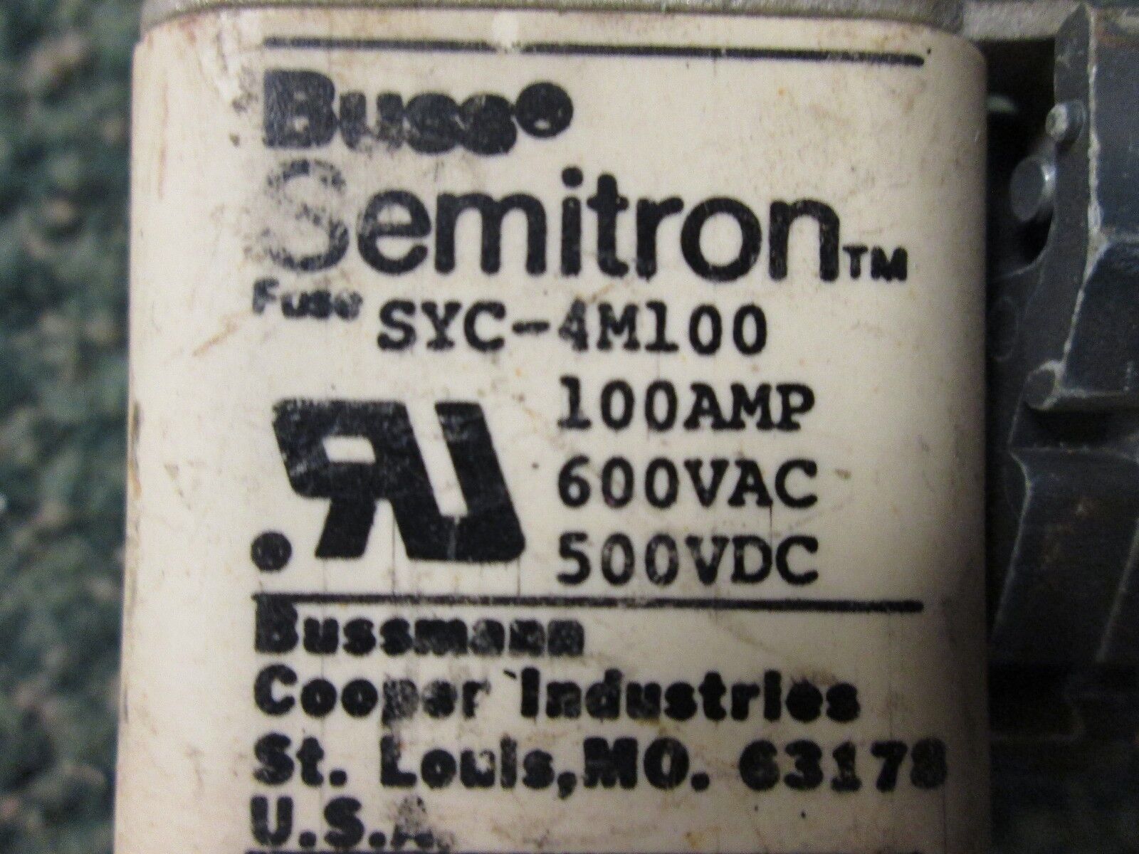 Bussmann Semitron Fuse SYC-4M100 100A 600V *No Aux Contact* Used