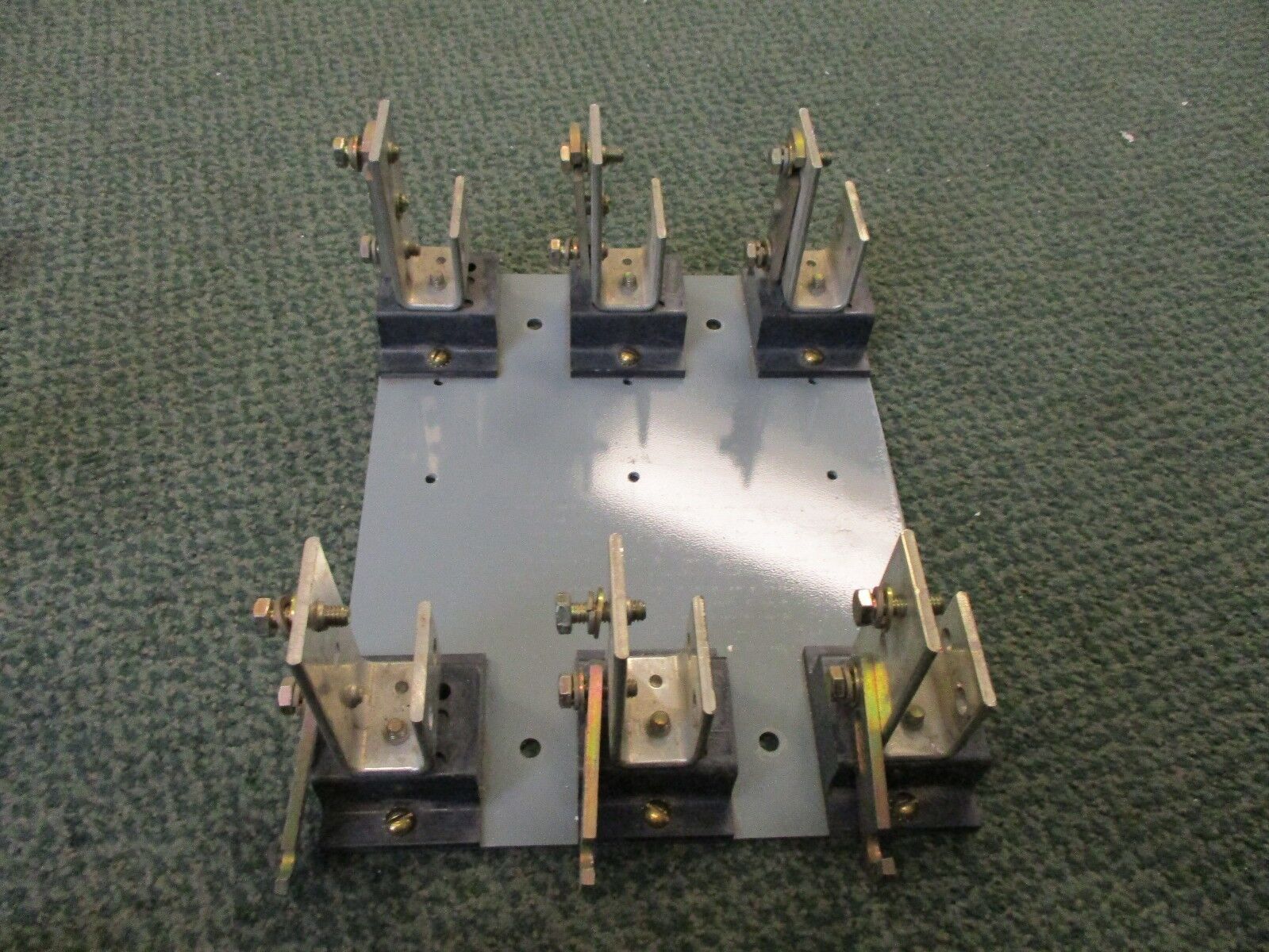 Fuse Block 600V 400A 3P Used