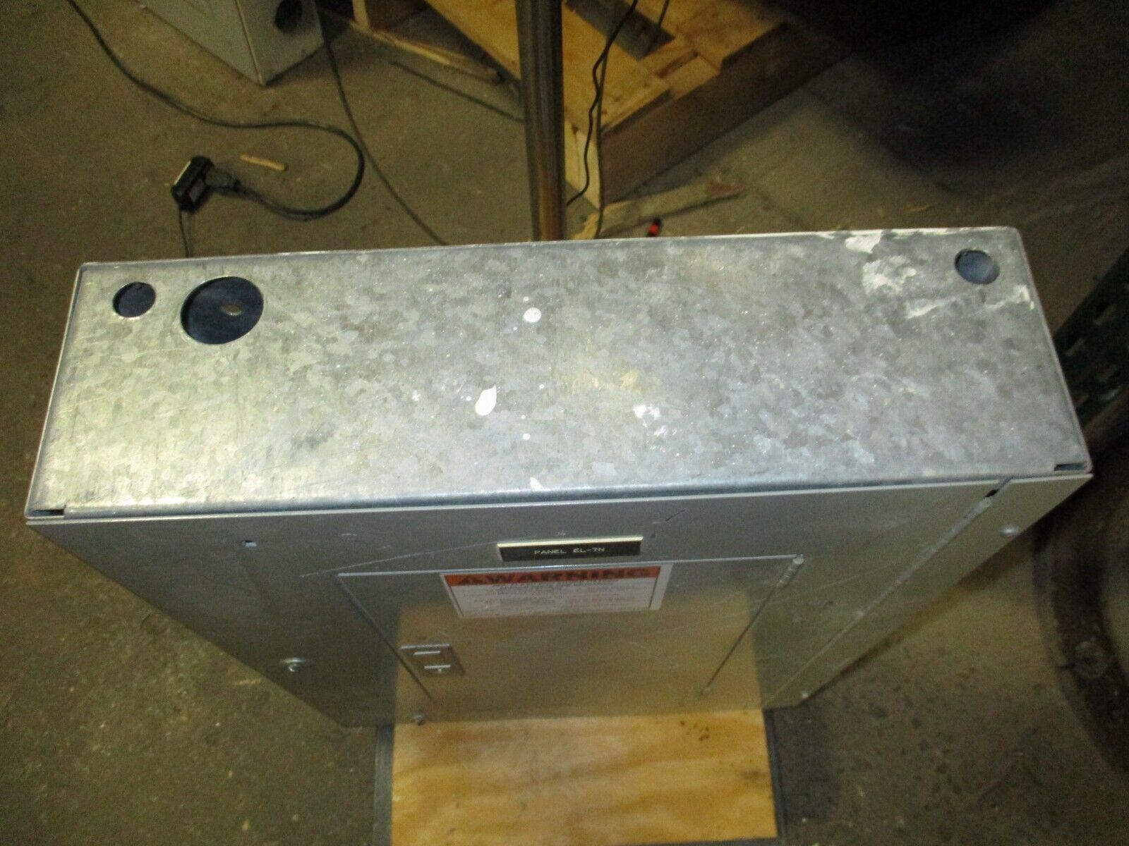 ITE Main Breaker Circuit Breaker Panel NLAB 100A Main 120/208V 3Ph 4W Used