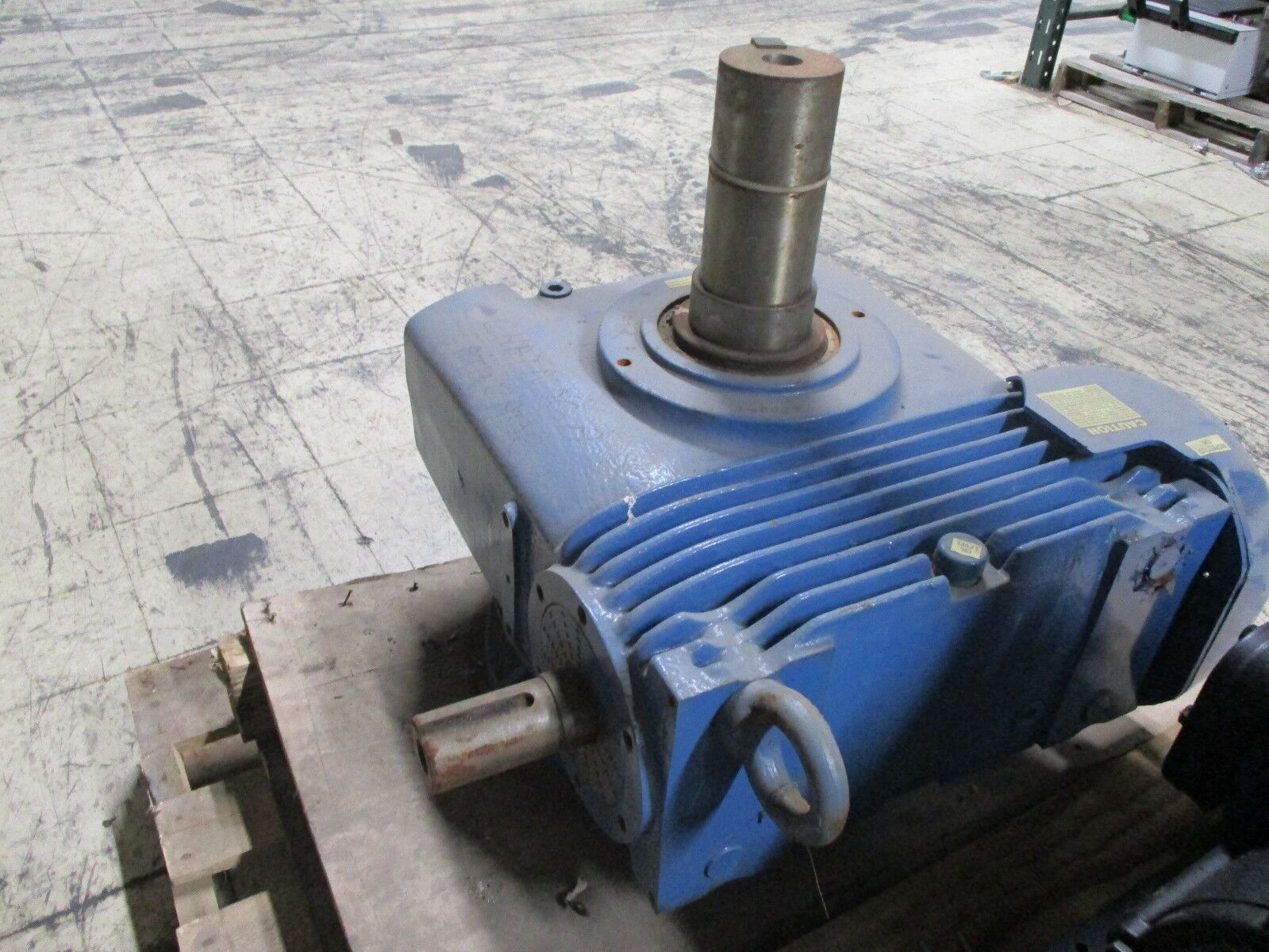 Cone Drive Reducer A2003SR-VRB Ratio 7.5:1 1750RPM In Used