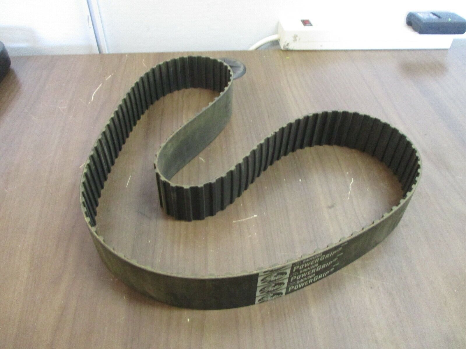 Gates PowerGrip Timing Belt 540H200 Used
