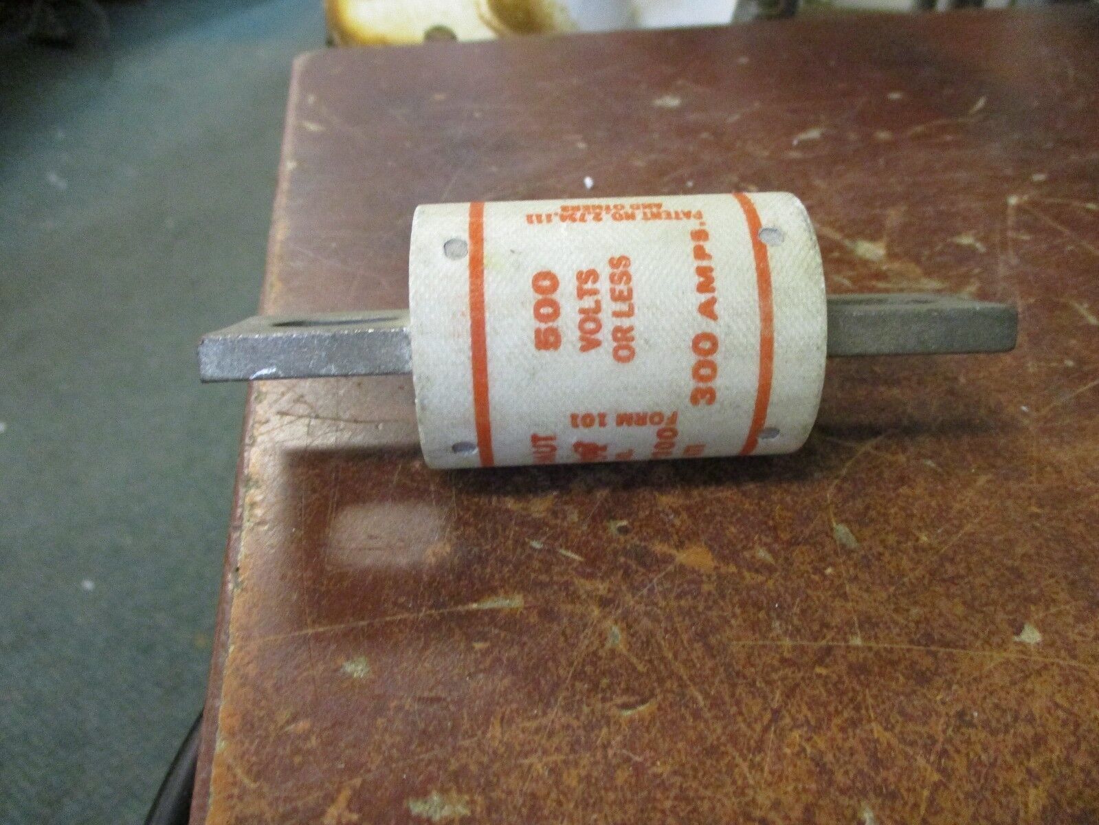 Shawmut AMP+Trap Fuse A50P300 300A 500V Used