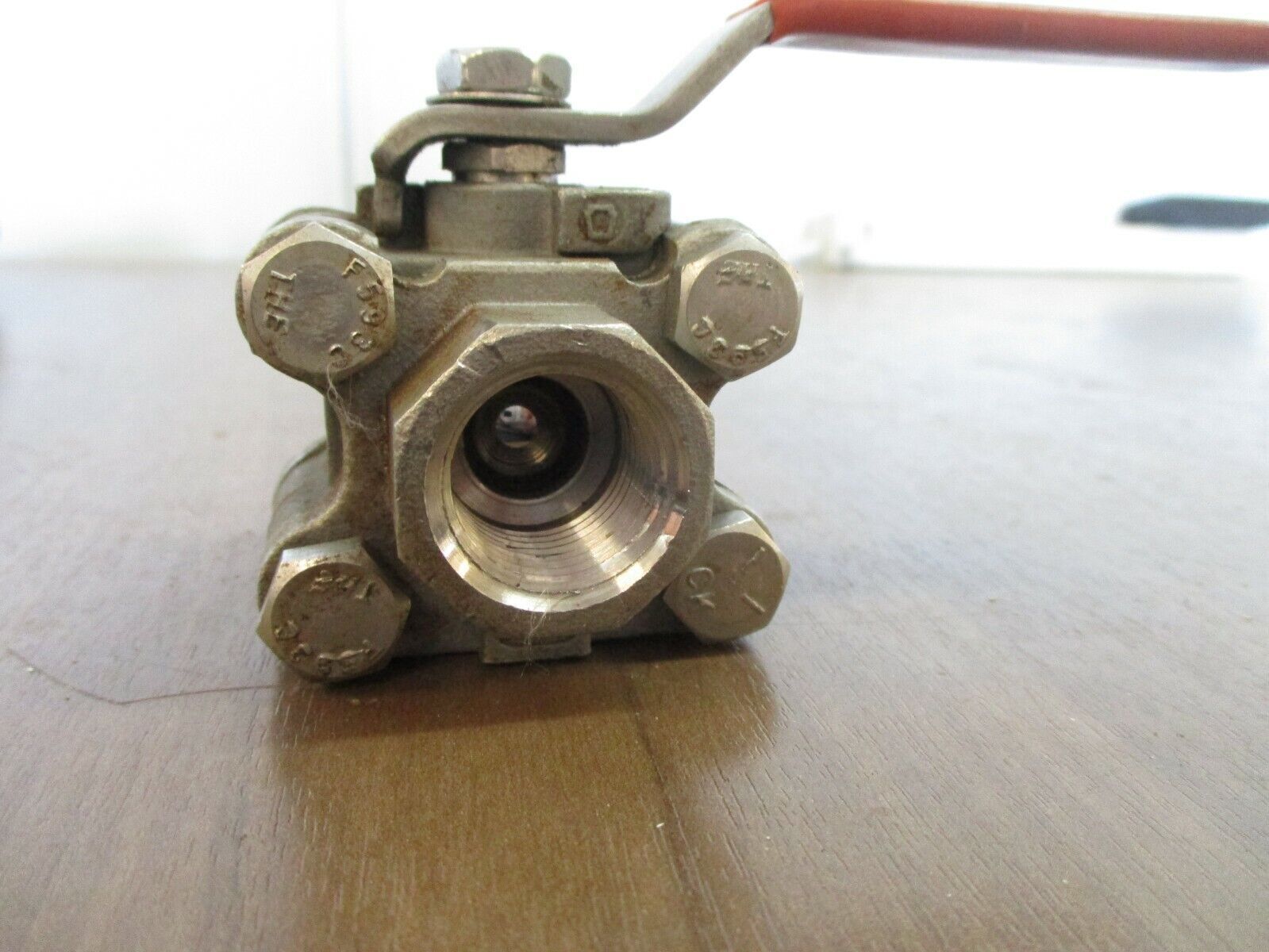 Watts Stainless Steel Ball Valve S8450 1/2" 1500 WOG Used