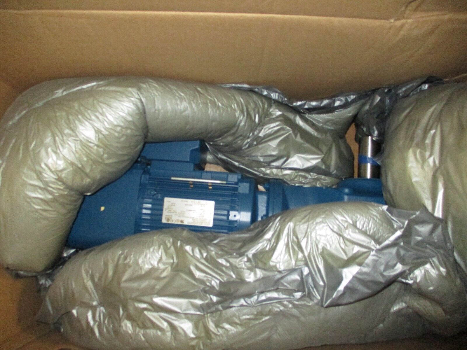 SEW-EURODRIVE Gearmotor K67 DRN90L4/BE2HR 2HP 230/460V 6/3A 60Hz 3Ph New Surplus