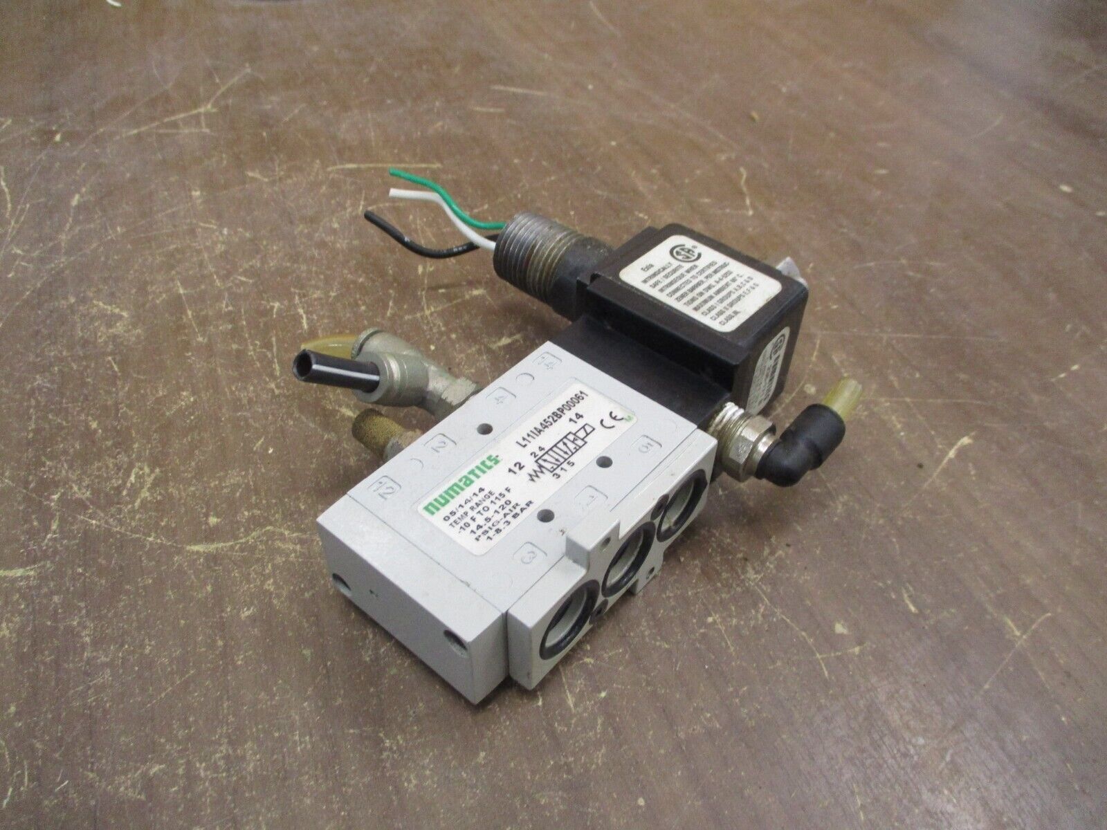Numatics Solenoid Air Control Valve L11IA452BP00061 14.5-120PSIG -10-115°F Used