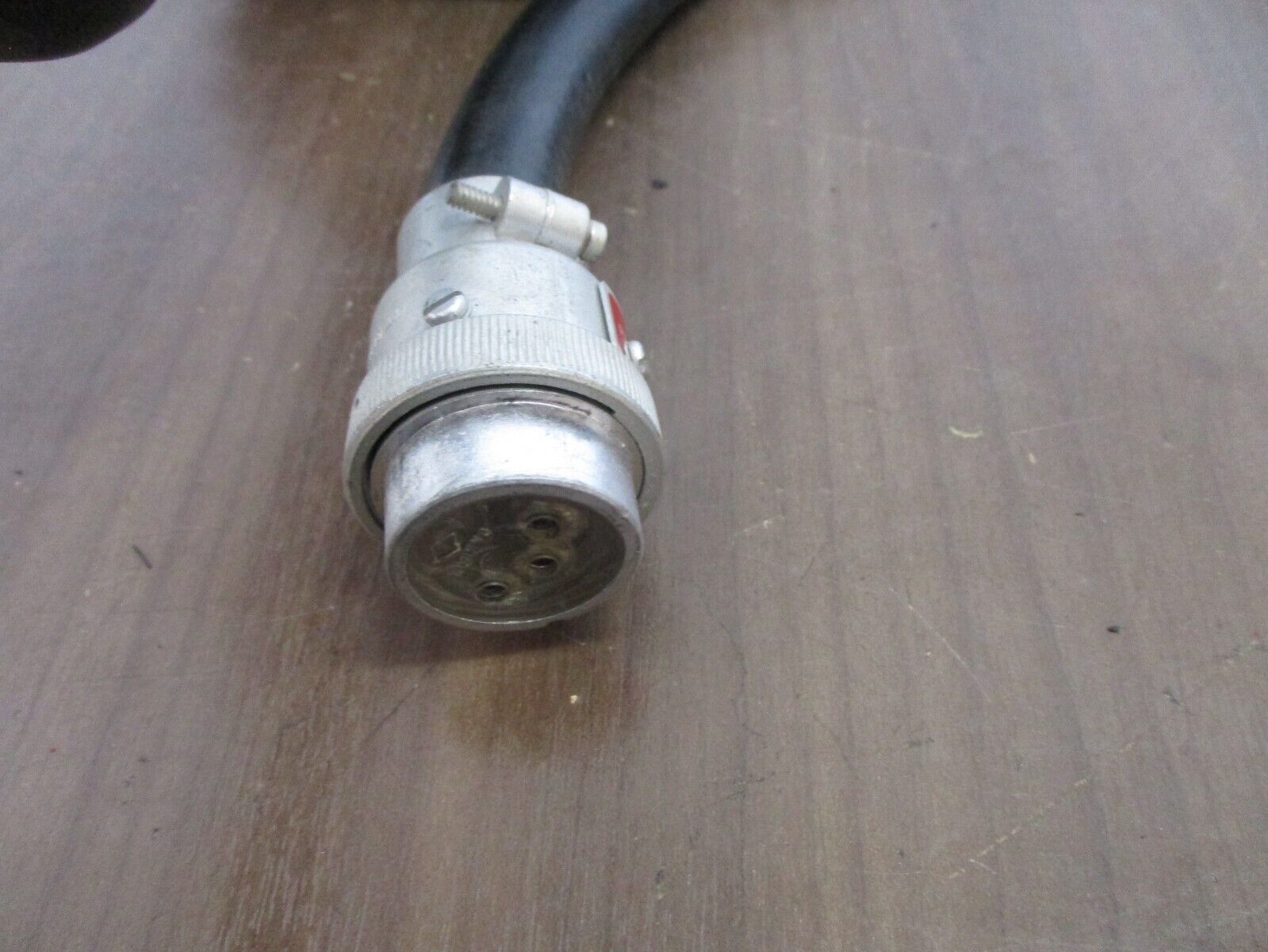 GE High Voltage Tester Clamp 50-233390AGAA2 8.7kV (5.0kV Line to Ground) Used