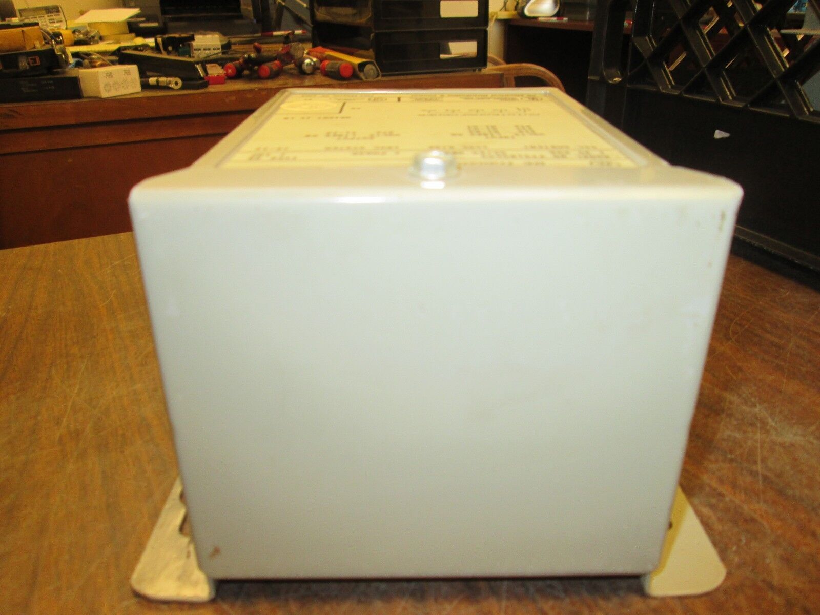 GE Transformer 9T51B5605 1.20KVA Input: 218/230/242 Output: 270V 1Ph Used