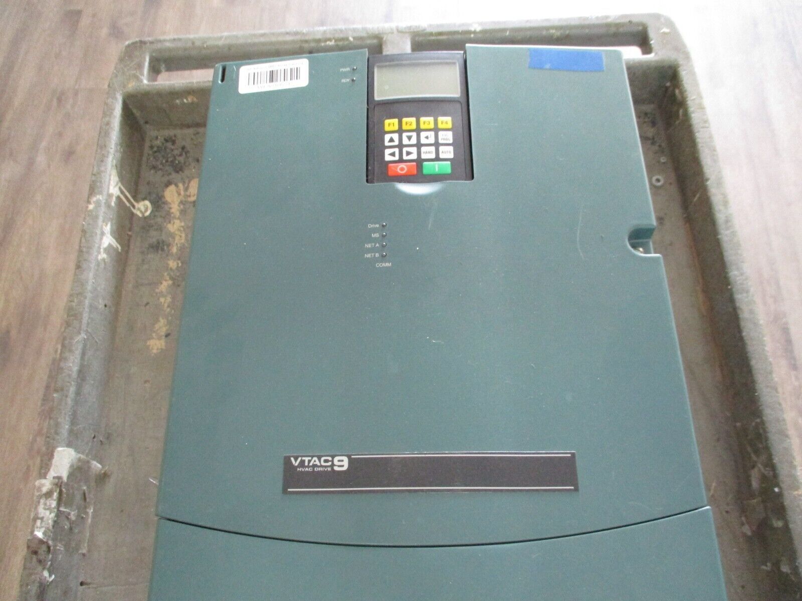 Rockwell Automation VTAC9 AC Drive 9VT401-096HNANA 75HP 3Ph w/ Keypad Used