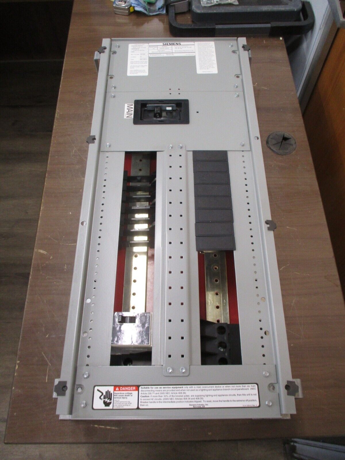 Siemens P2 Main Breaker Panelboard Interior P2A30QJ125FTS 125A Main 225A Max 1Ph