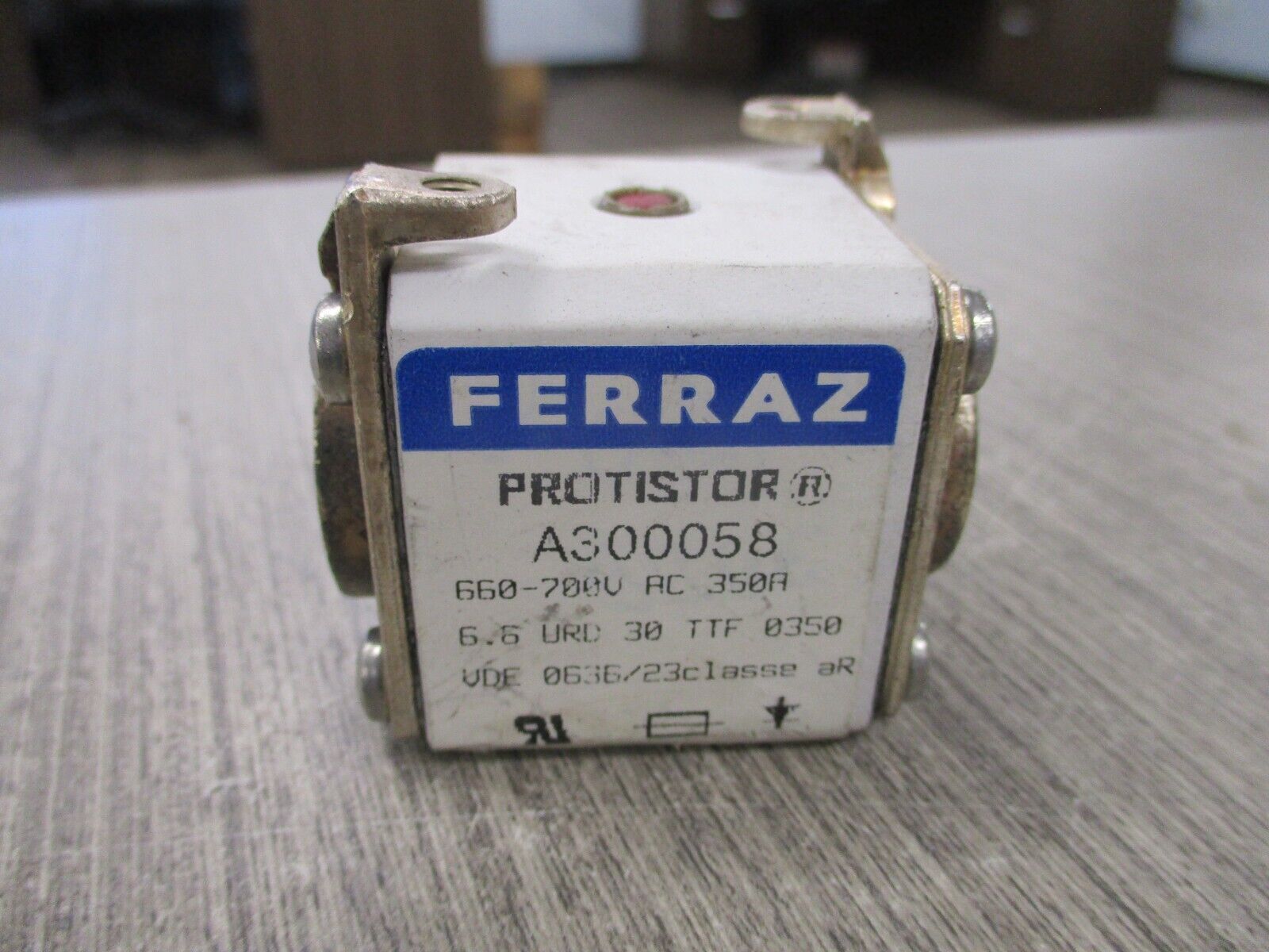 Ferraz Protistor Fuse A300058 350A 660-700V Used