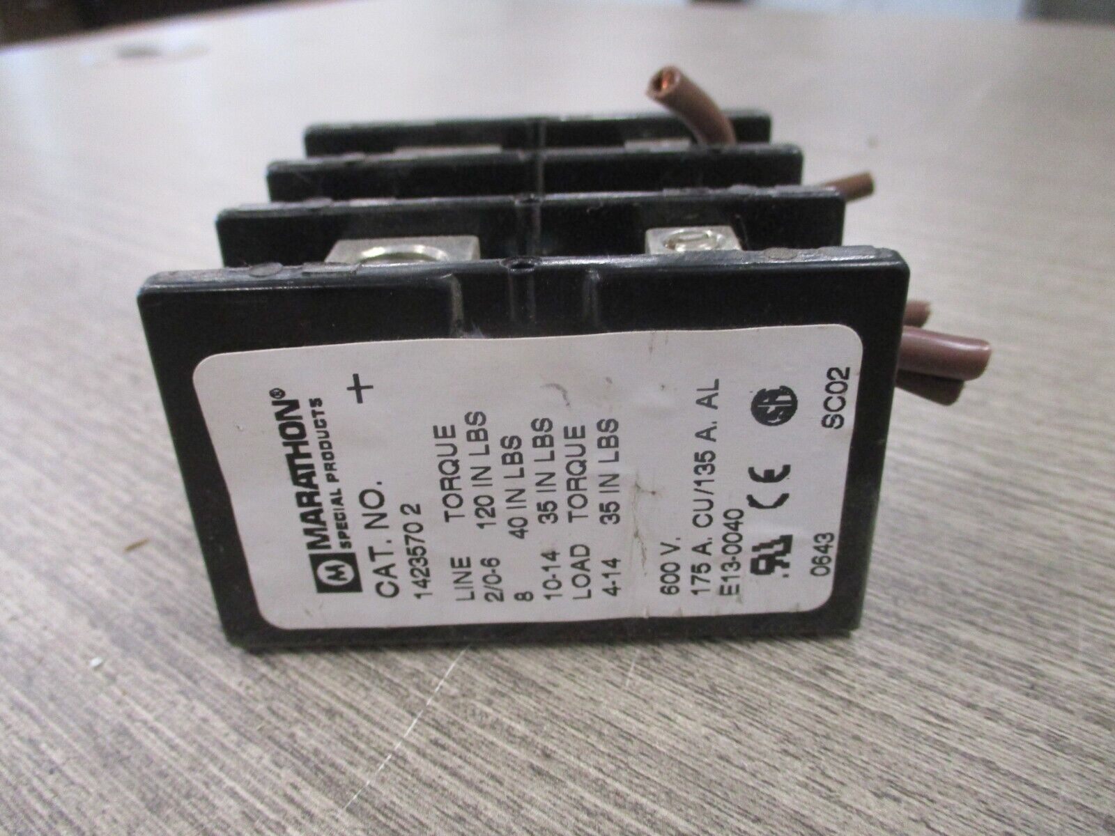 Marathon Power Distribution Block 1423570 2 175A 600V 3P Used