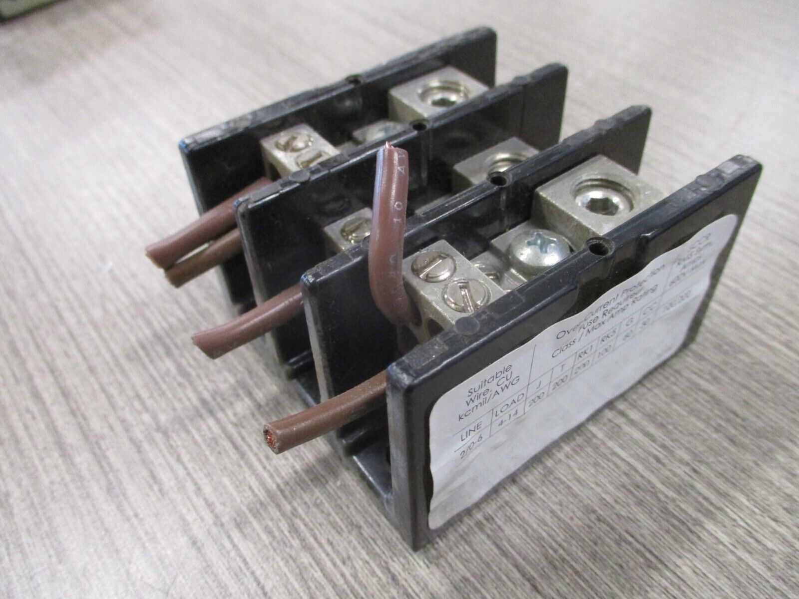 Marathon Power Distribution Block 1423570 2 175A 600V 3P Used