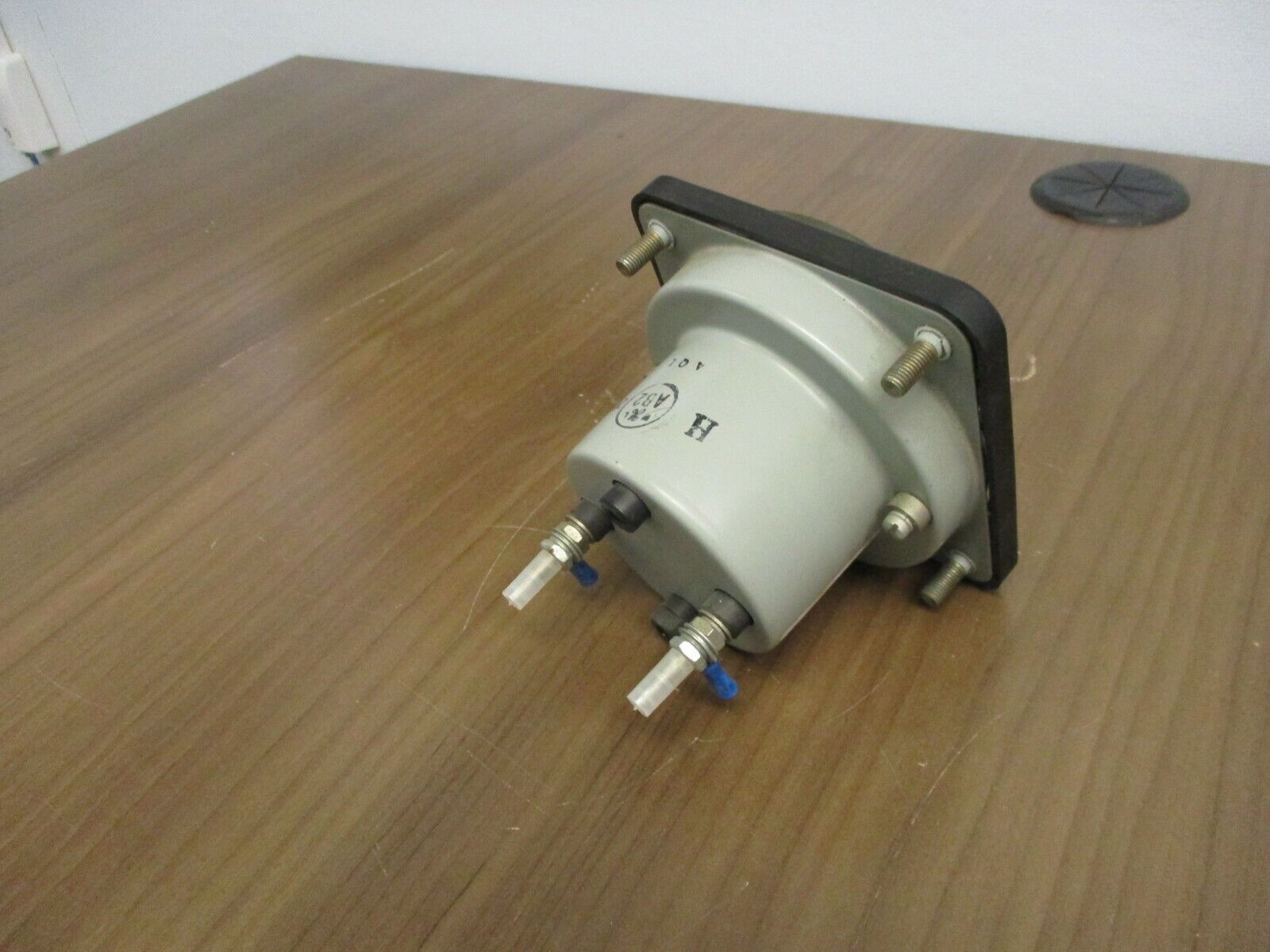 GE AC Ammeter 50-103131LSUE2 Range: 0-4000A Used