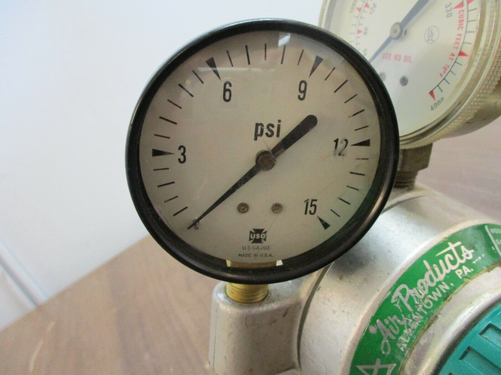 Air Products Nitrogen Gas Regulator 2280 Used