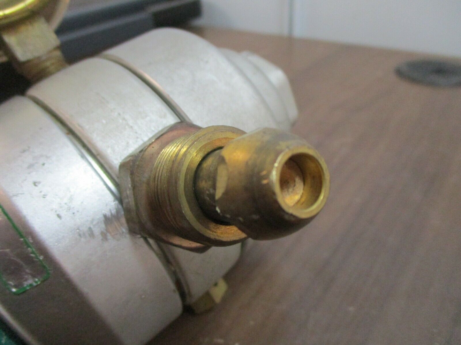 Air Products Nitrogen Gas Regulator 2280 Used