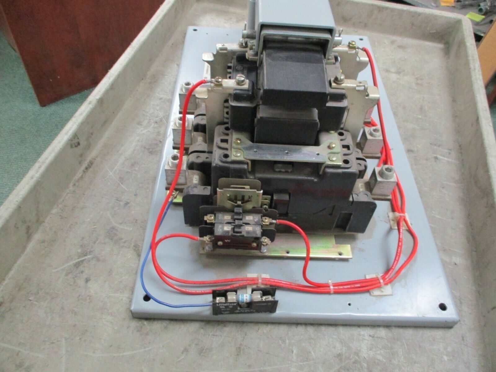 GE Lighting Contactor CR360MA613AA** 200A 600V 115-120V Coil Used