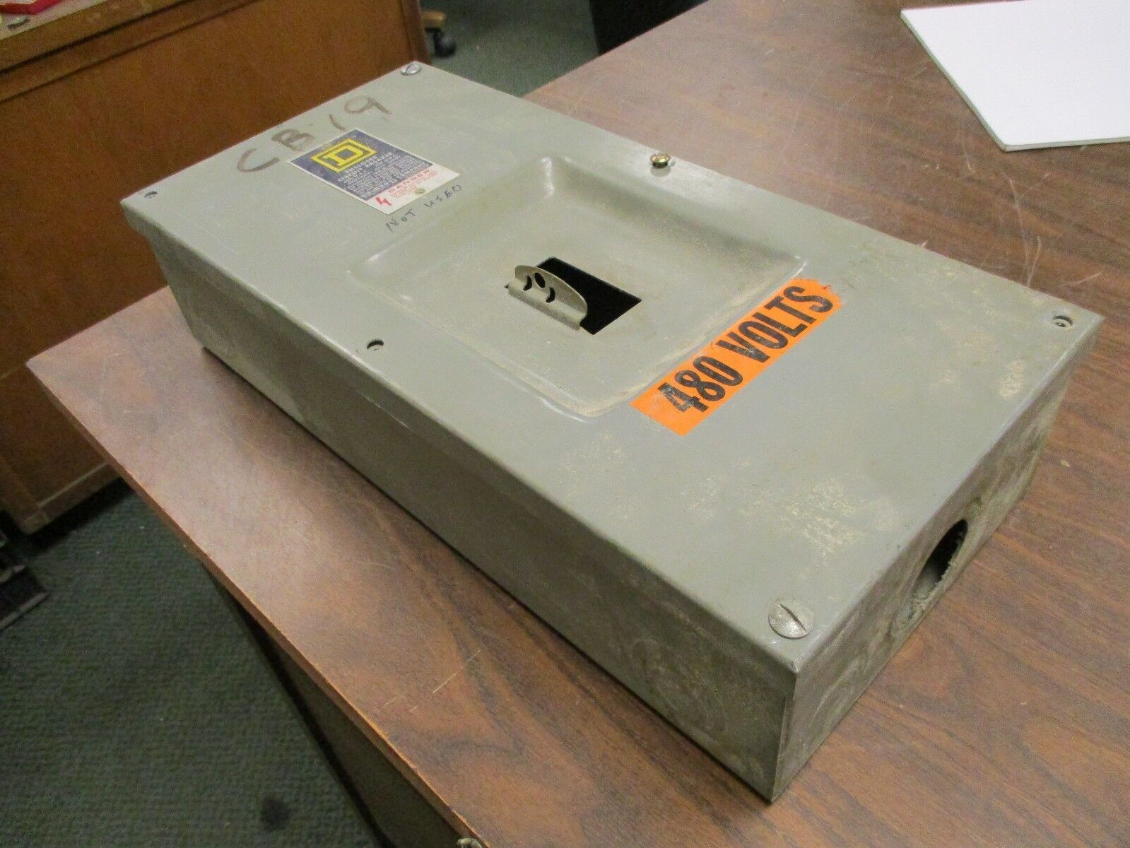 Square D Circuit Breaker Enclosure FA-100-S 100A 600V Missing Cover Screws Used