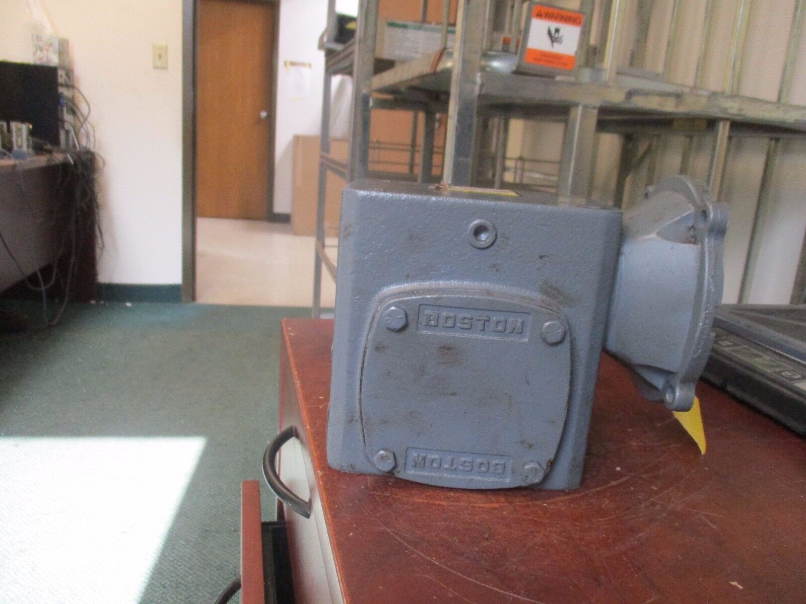 Boston Gear Reducer F724-10-B7-G Ratio: 10:1 3.18 Hp In Used