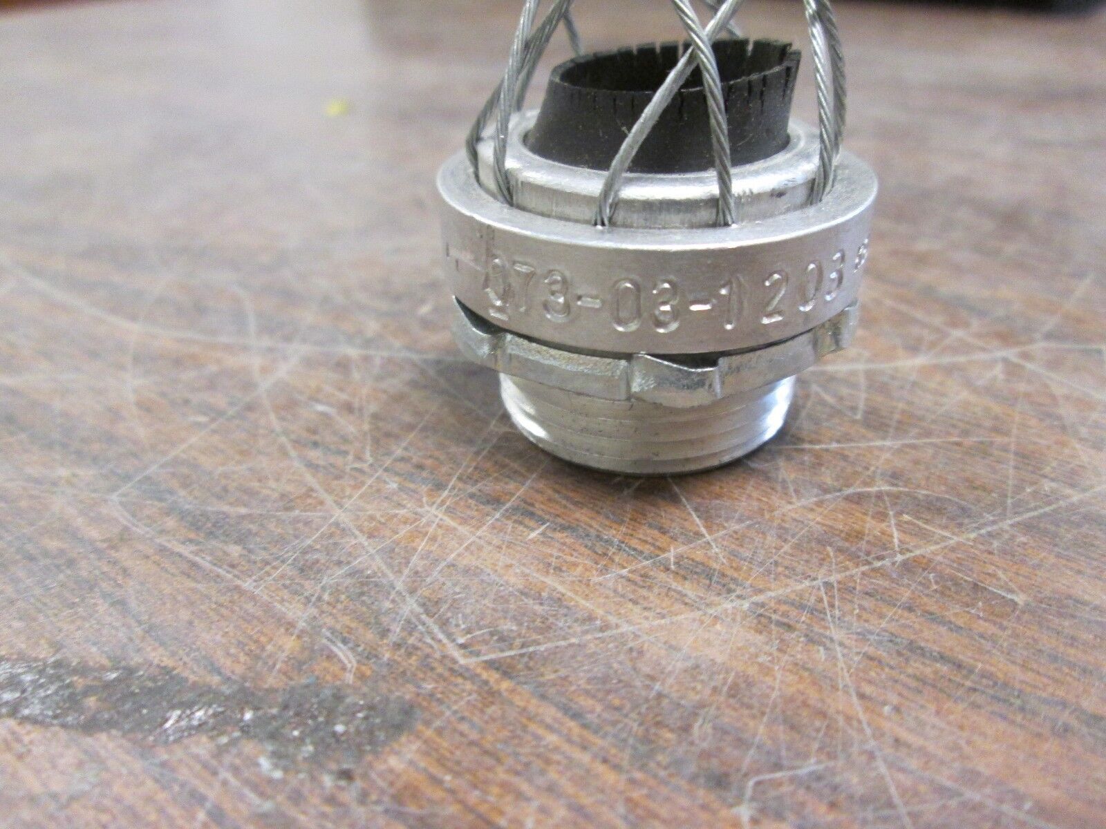 Hubbell Kellems Grip 073-03-1203 Lot of 3 size .54-.73 Used