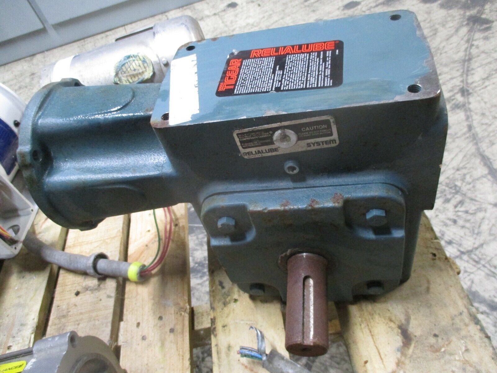 Dodge Tigear Reducer SR96049L1 Size: S3506020N00L1 Ratio 20:1 Used